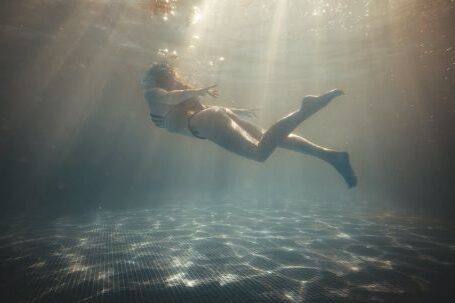 Diving Locations - Sunlight over Diving Woman